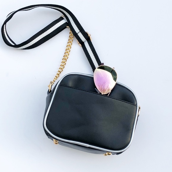 Restocked New Very  Adorable Compact Bag - Picture 4 of 8